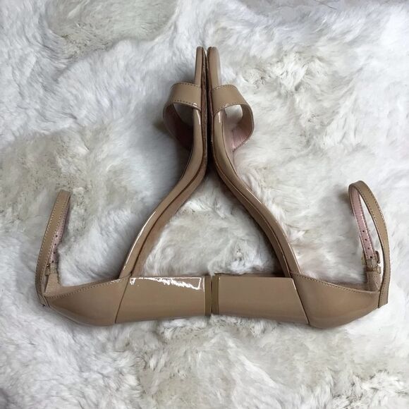 Stuart Weitzman Nude Patent Leather Heels - Picture 6 of 7